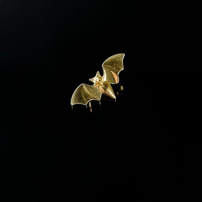 Титановий кажан на лабрет в золоті  фото